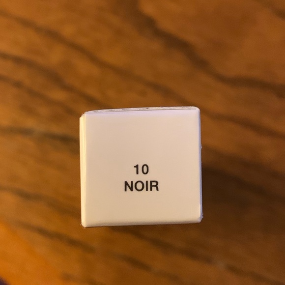 Marc Jacobs Velvet Noir Mascara - Travel Size - Picture 2 of 2